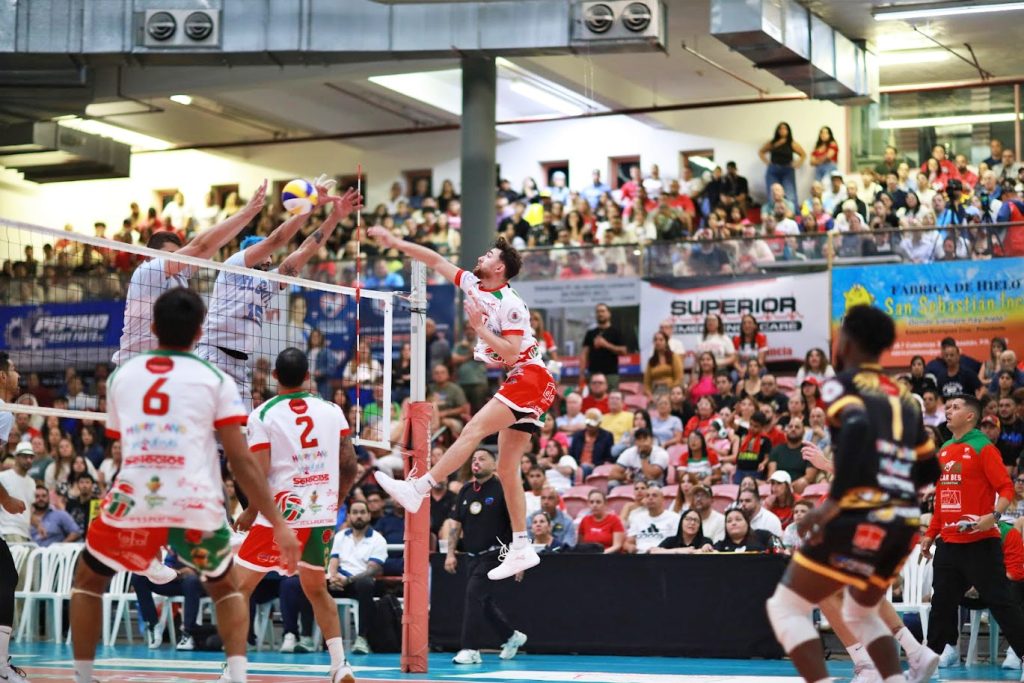 Caribes Dominate as the LVSM Postseason Race Intensifies