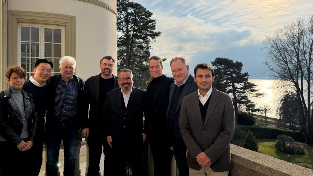 FIVB welcomes Swiss Volley to Volleyball House