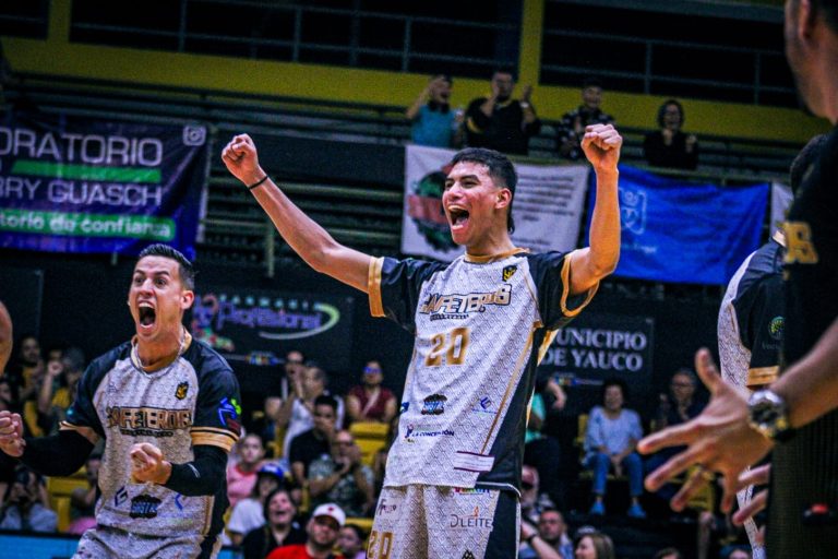 Cafeteros dominate Corozal and take a 1–0 lead in Semifinal B of the LVSM