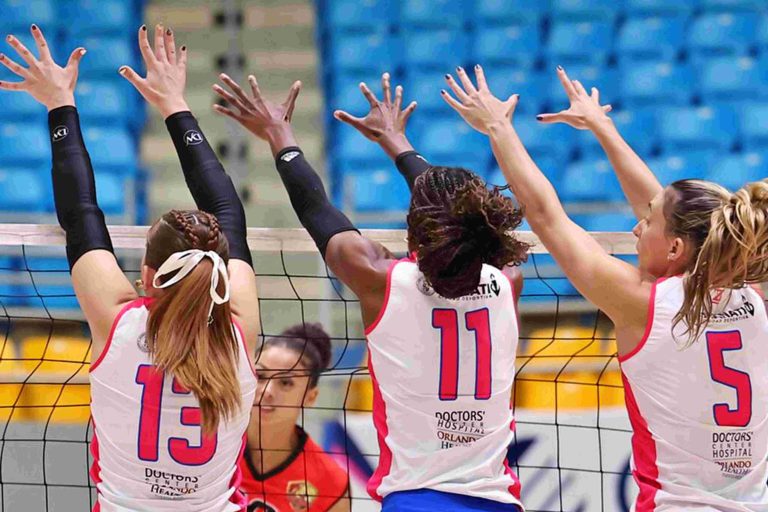 Manatí Off to a Strong Start: Atenienses Defeat Ponce in Four Sets to Open the 2026 LVSF Season