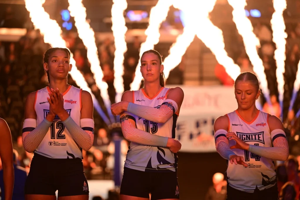 Ignite Return to Winning Ways, Hang onto First Place in MLV