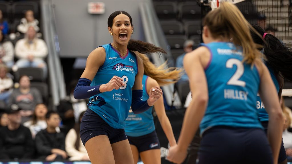 Omaha Supernovas Sweep Dallas with Franchise-Best .391 Hitting