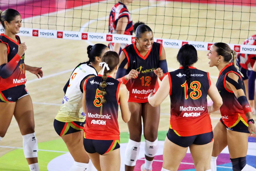 Valencianas Secure Four-Set Victory and Move Closer to Fifth Place