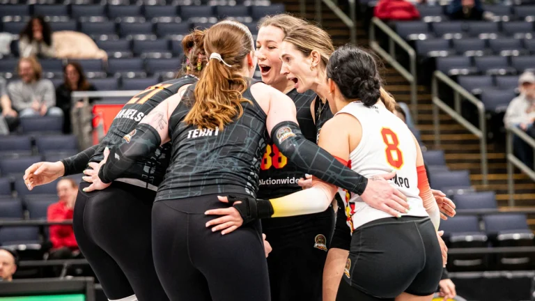 Columbus reverse sweeps Grand Rapids