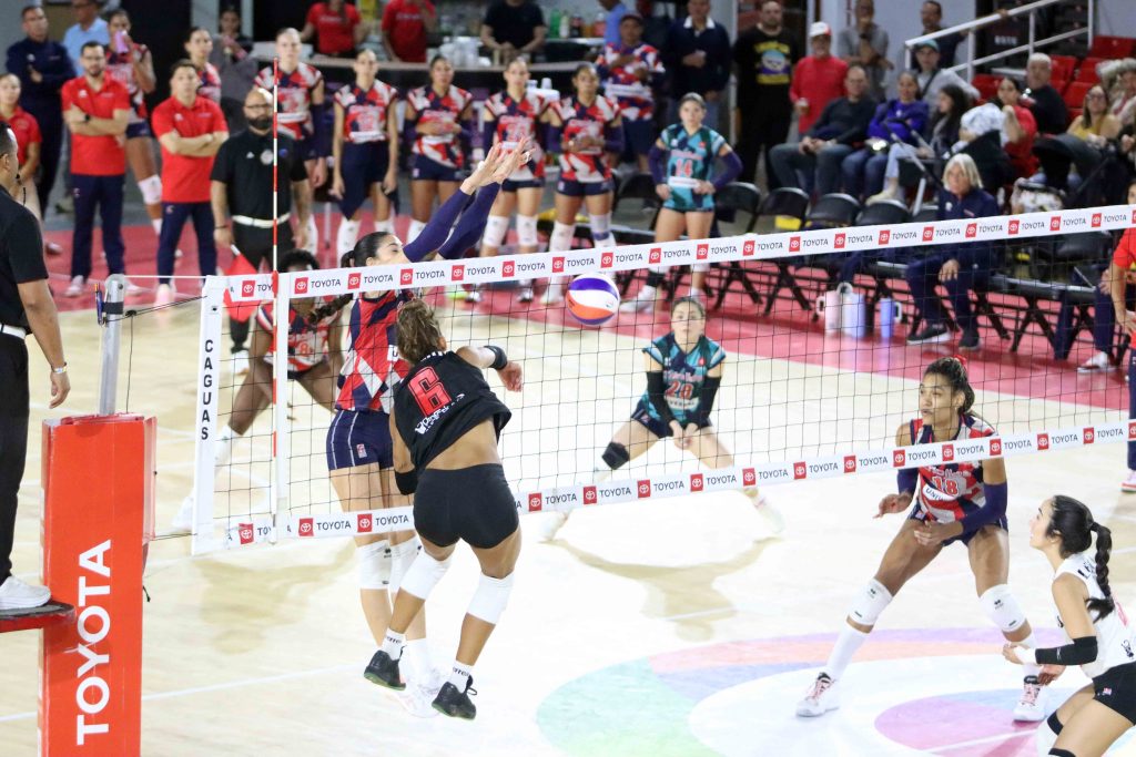 Caguas Starts Strong in Semifinal B; Cangrejeras Close In on First Spot in the Finals