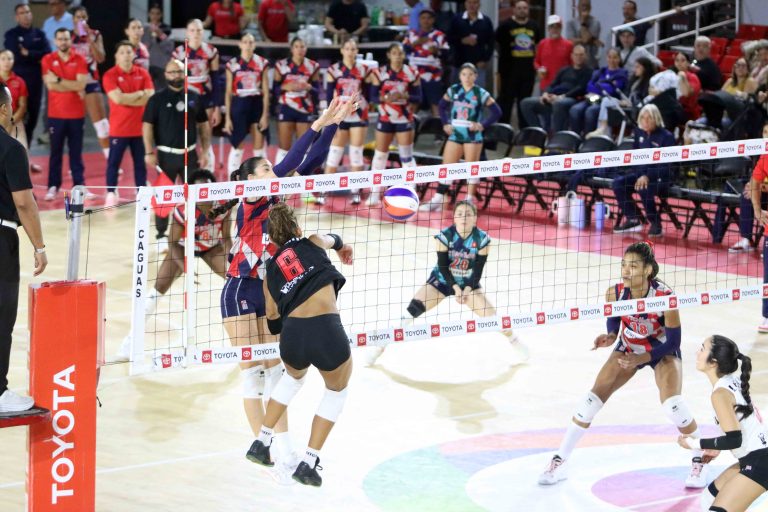 Caguas Starts Strong in Semifinal B; Cangrejeras Close In on First Spot in the Finals