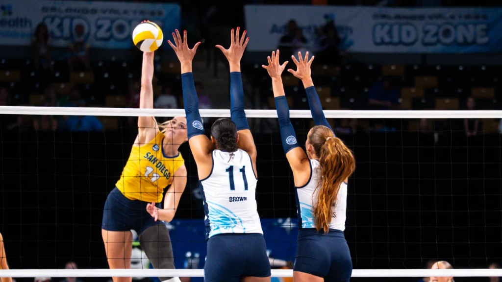 Mojo stay hot with sweep of Orlando, close in on postseason