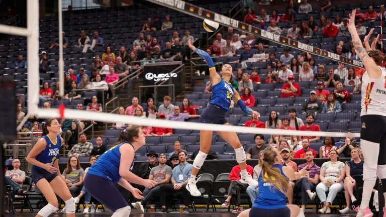 Balanced Effort Powers Mojo to Road Sweep in Columbus