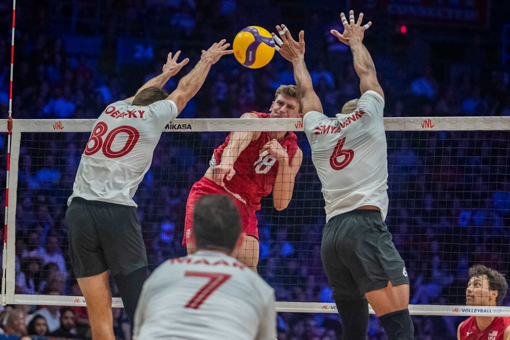USA Completes Reverse Sweep Against Canada, Cuba Lets Lead Slip Away