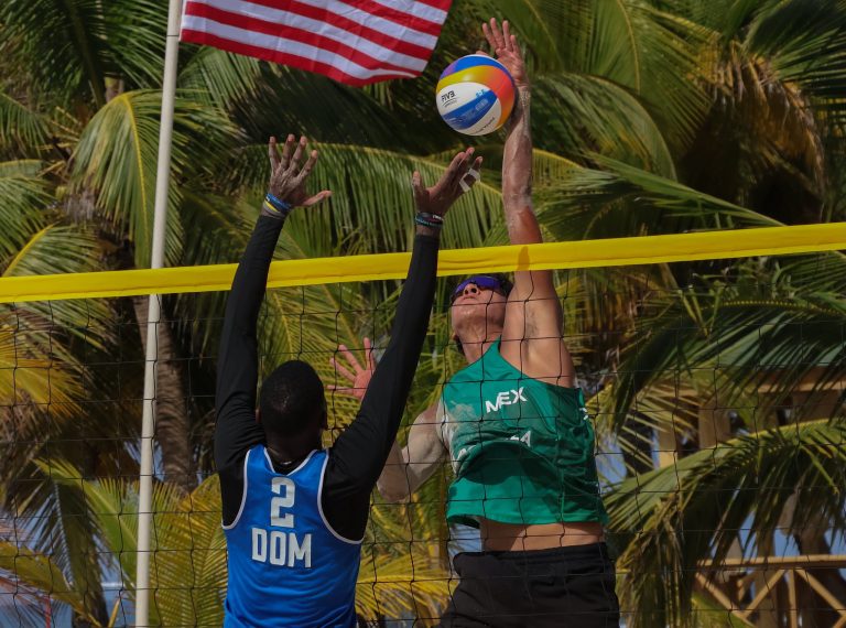 Four men’s pairs start undefeated in Juan Dolio