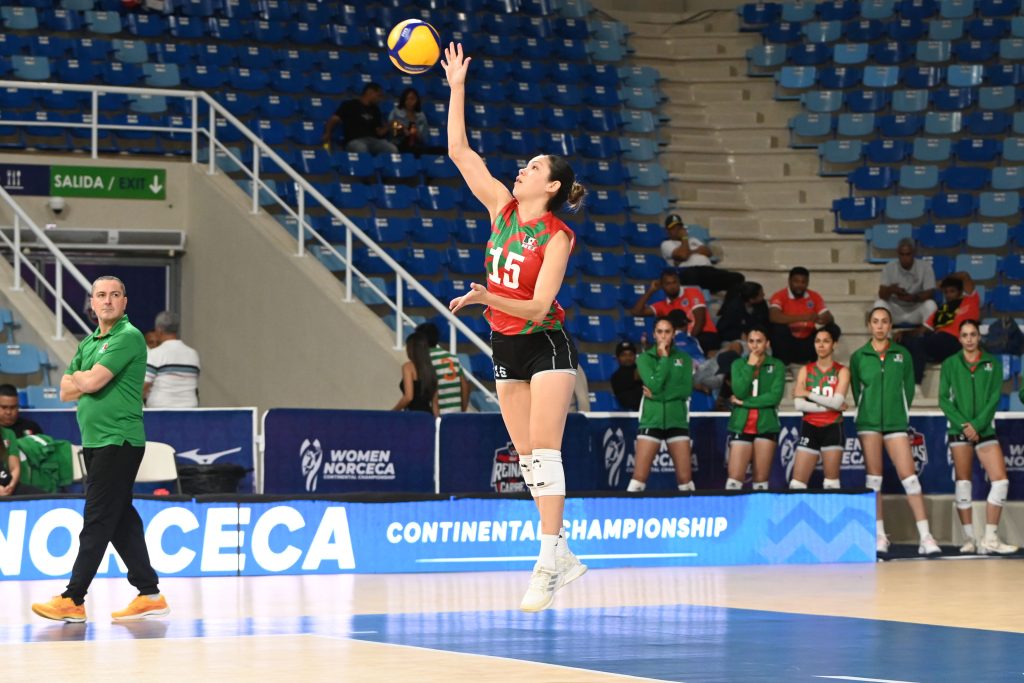 Karen Rivera Serves 16 Aces as Mexico Advances to Quarterfinals