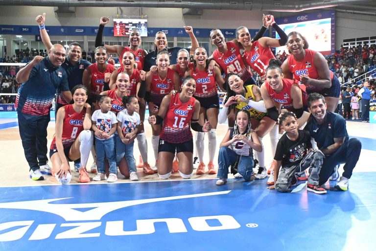 Dominican Republic Finishes Pool Play Undefeated and Advances to Semifinals