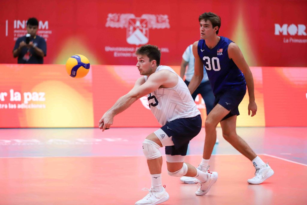 United States Defeats Costa Rica in Straight Sets
