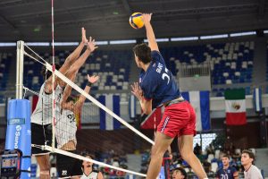Costa Rica Surprises Mexico in Straight Sets