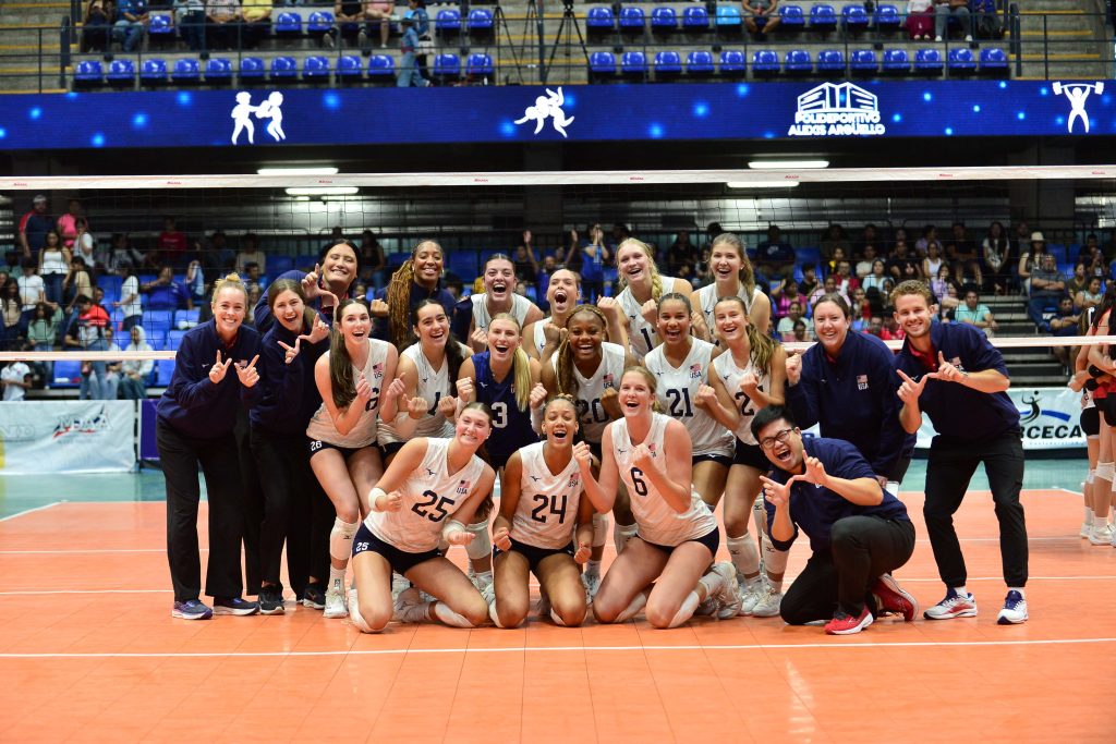 USA Finishes Preliminary Round Undefeated after Five-Set Battle with Mexico